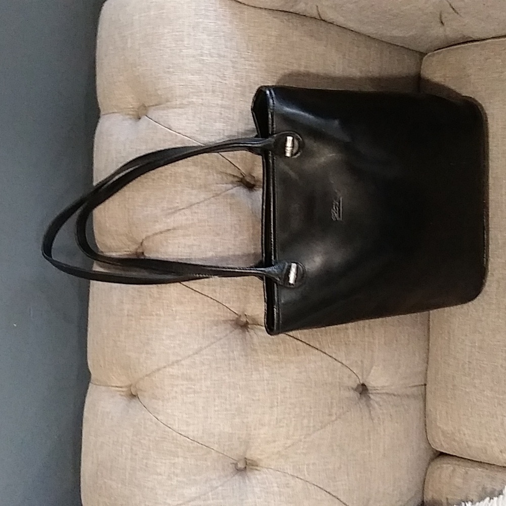 Longchamp Black Leather Double-Handle Shoulder Tote
